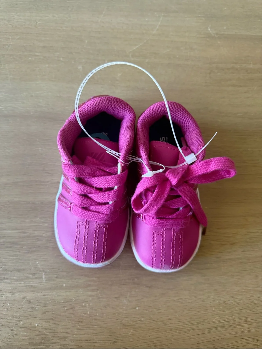 NWT K-Swiss Hot Pink Kids' Lace-Up Sneakers